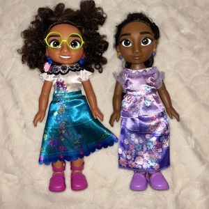 Encanto dolls Isabela and mirabel